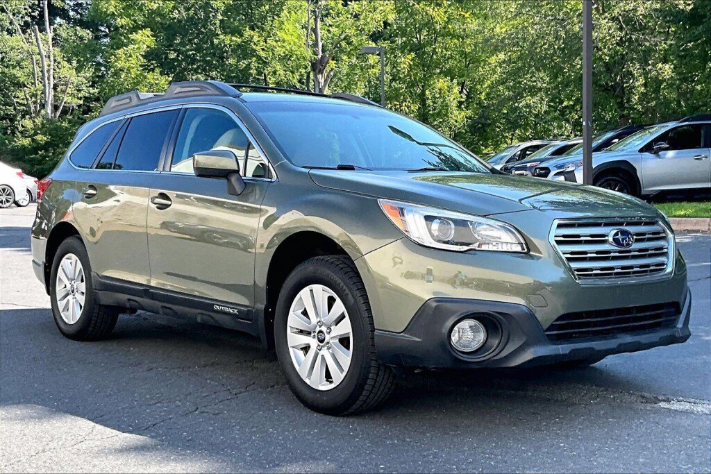 Used 2016 Subaru Outback 2.5i Premium w/ Protection Package #1 AWD/4WD image 18