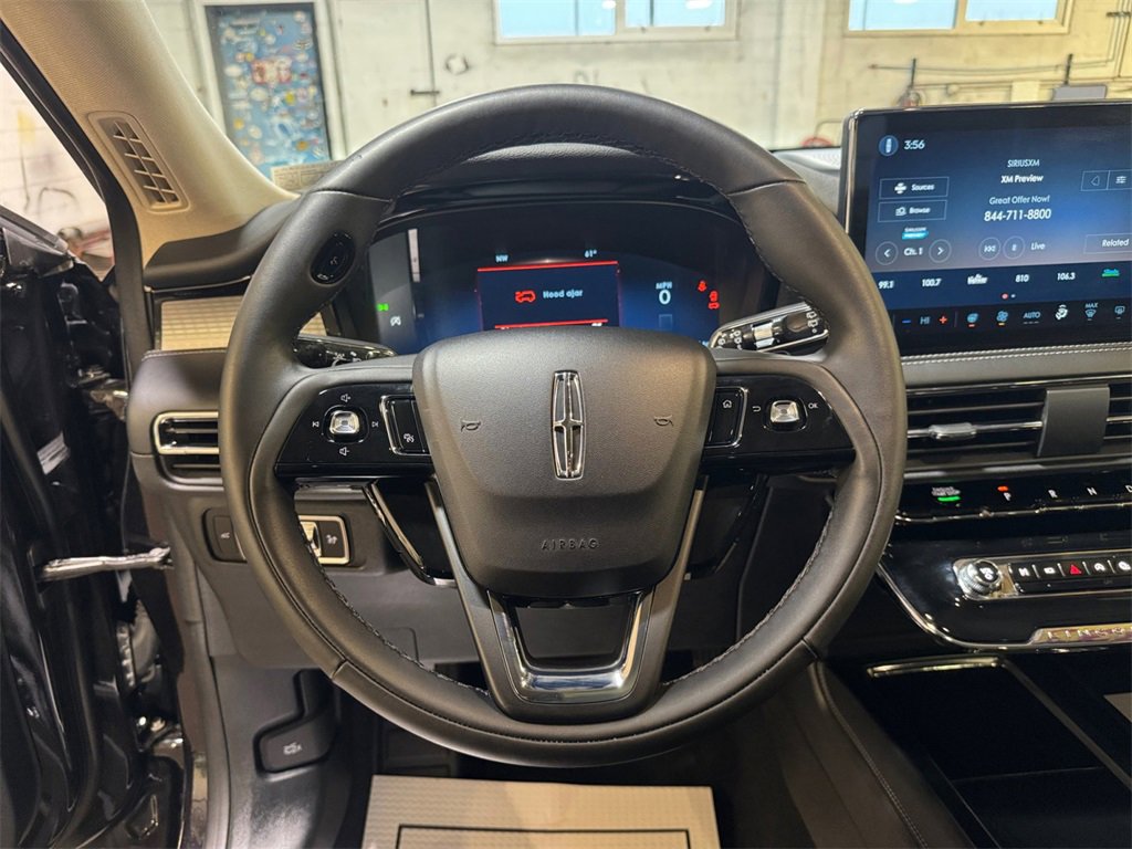 Used 2023 Lincoln Corsair AWD w/ Equipment Group 101A image 15