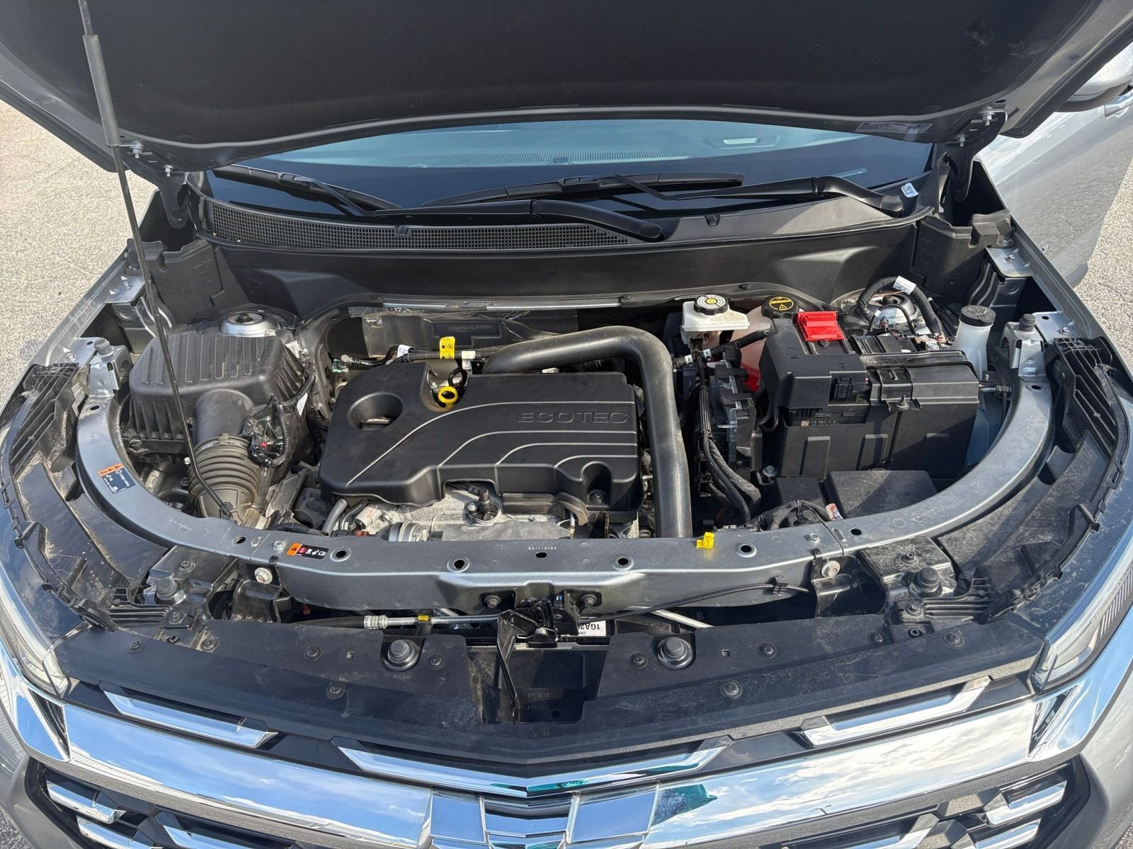 Used 2025 Chevrolet Equinox LT FWD image 32