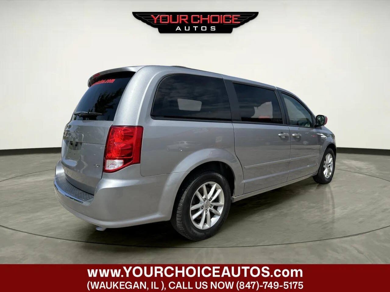 Used 2015 Dodge Grand Caravan SXT FWD image 5