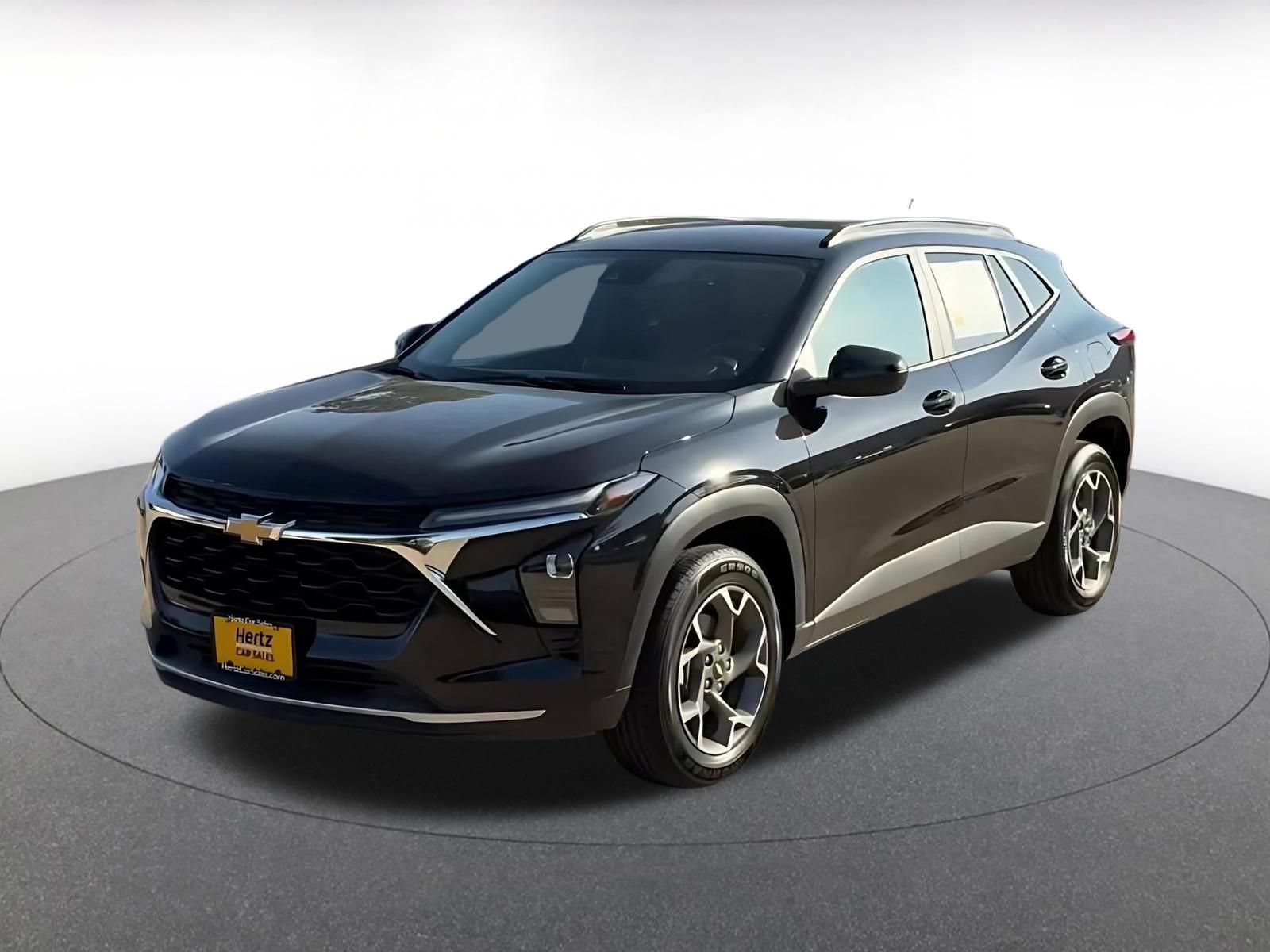 Used 2025 Chevrolet Trax LT w/ LT Convenience Package FWD image 7