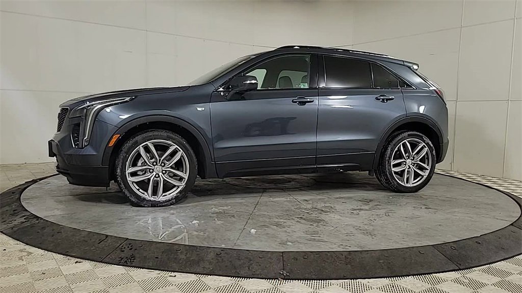 Used 2019 Cadillac XT4 Sport image 4