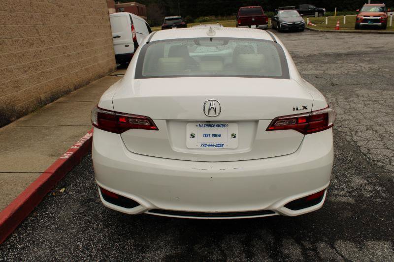 Used 2018 Acura ILX w/ Premium Package FWD image 5