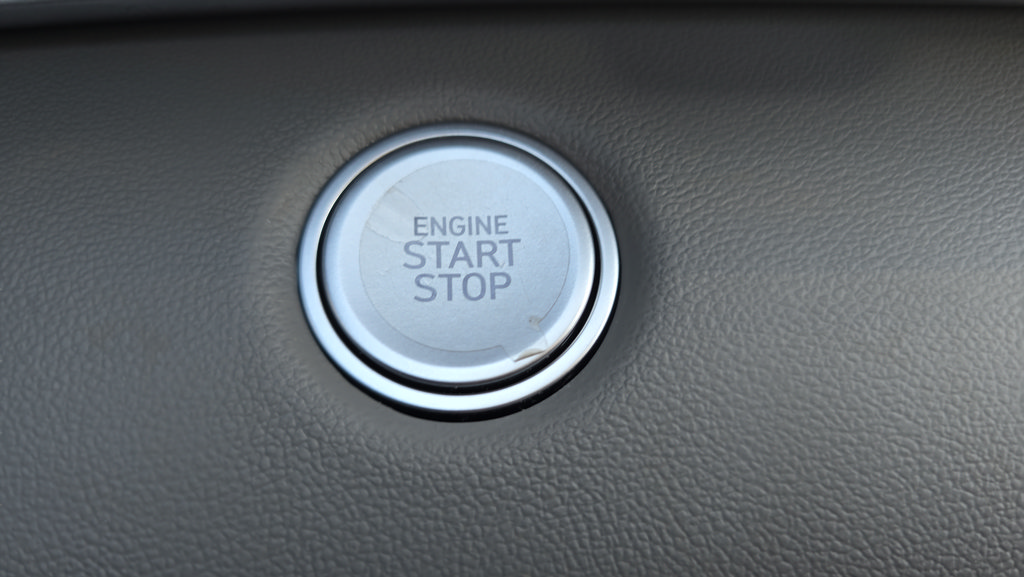 New 2026 Hyundai Elantra Sport FWD image 23