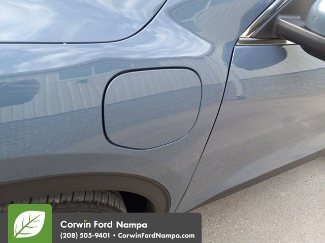 New 2025 Ford Escape SE w/ PHEV Premium Package image 9