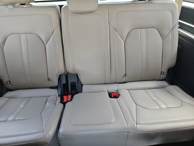Used 2024 Ford Expedition Max Limited image 14