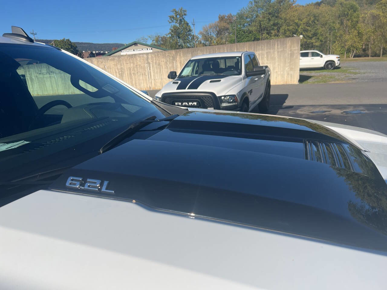 Used 2022 Chevrolet Silverado 1500 ZR2 w/ Technology Package image 11