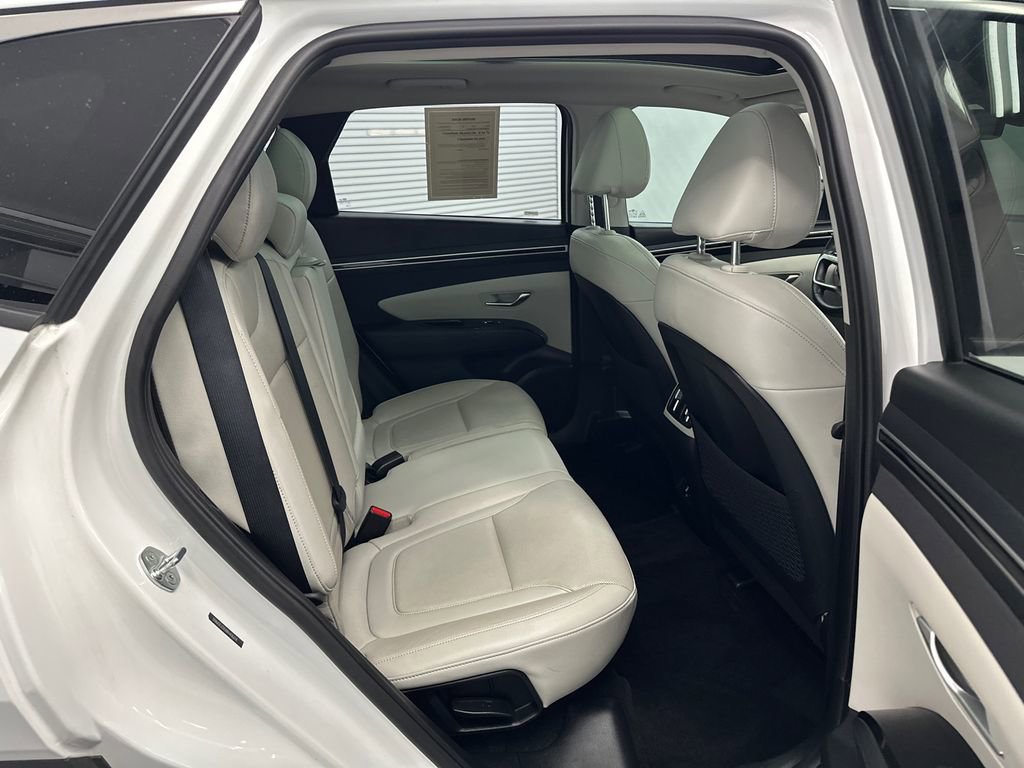 Used 2024 Hyundai Tucson Limited FWD image 17