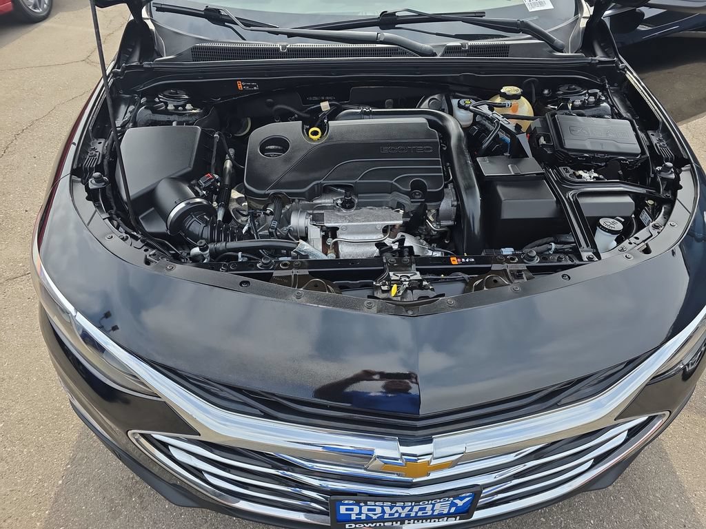 Used 2022 Chevrolet Malibu LT FWD image 19