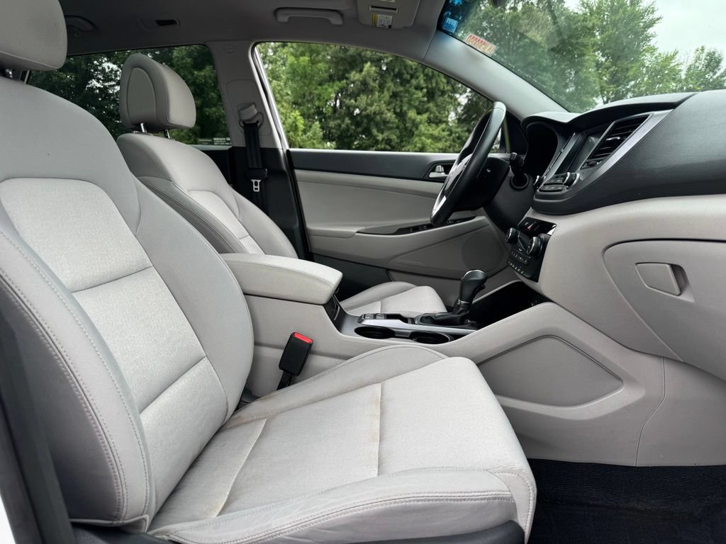 Used 2018 Hyundai Tucson Value w/ Cargo Package AWD/4WD image 18