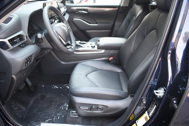 New 2026 Toyota Highlander Limited AWD/4WD image 7