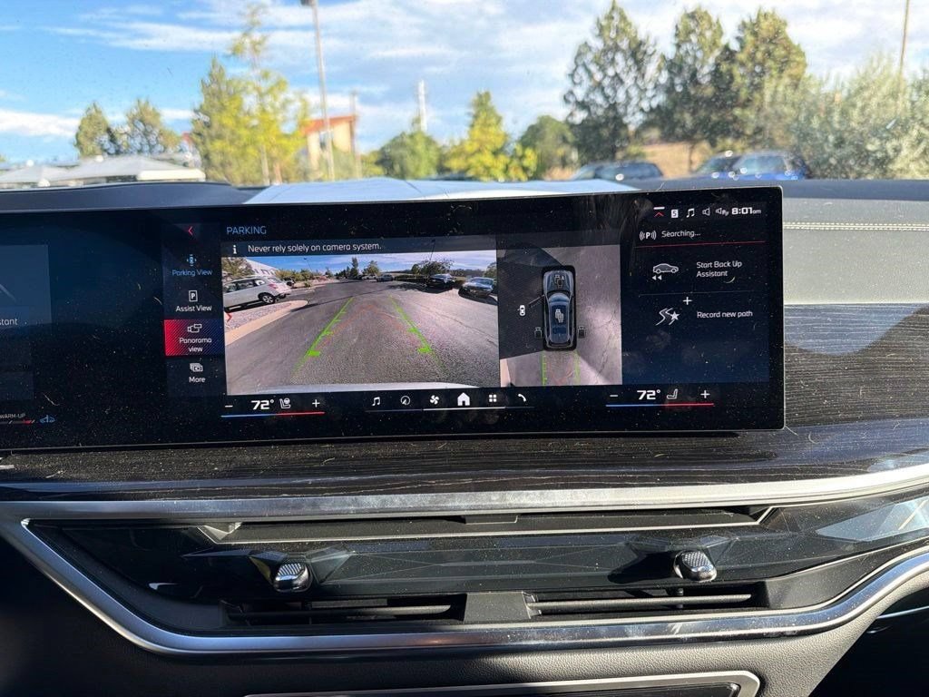 Used 2025 BMW X7 M60i w/ Executive Package AWD/4WD image 15