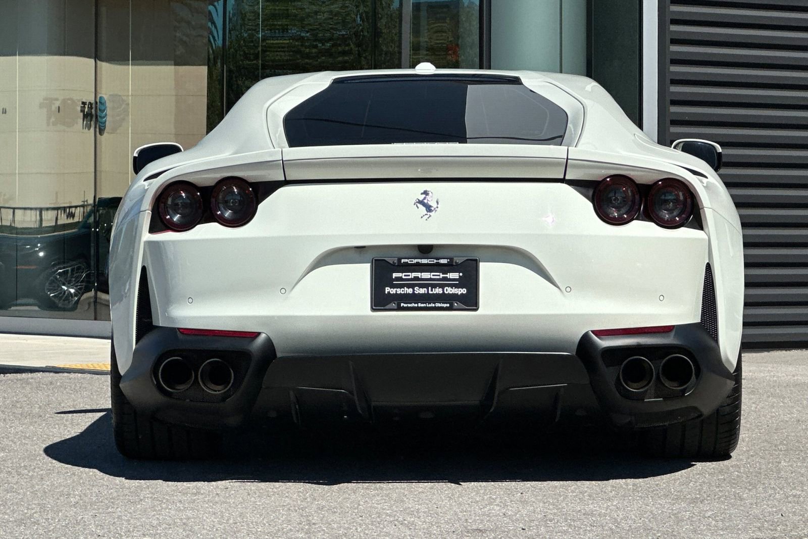 Used 2018 Ferrari 812 Superfast RWD image 7