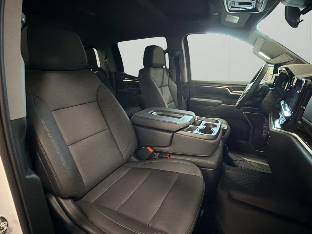 New 2026 Chevrolet Silverado 1500 LT w/ Leather Package AWD/4WD image 28