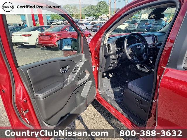 Certified 2024 Nissan Frontier SV w/ Tow Package AWD/4WD image 10