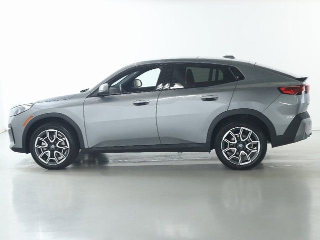 Used 2025 BMW X2 xDrive28i AWD/4WD image 44