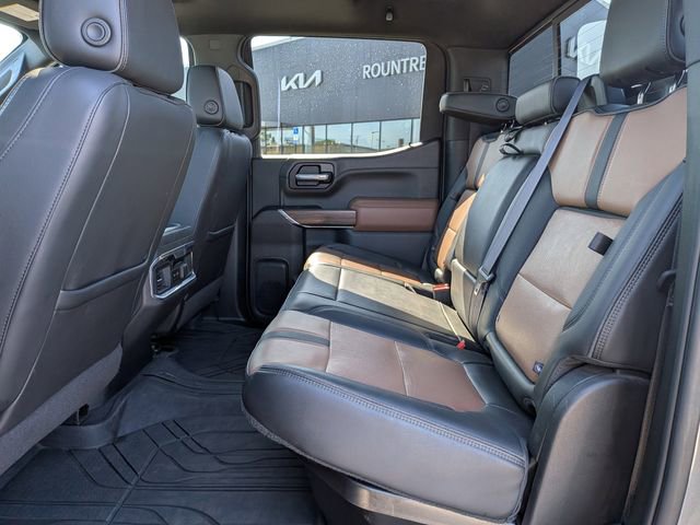 Used 2022 Chevrolet Silverado 1500 High Country w/ Technology Package image 13