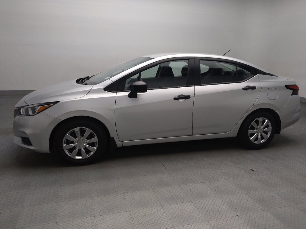 Used 2021 Nissan Versa S FWD image 2