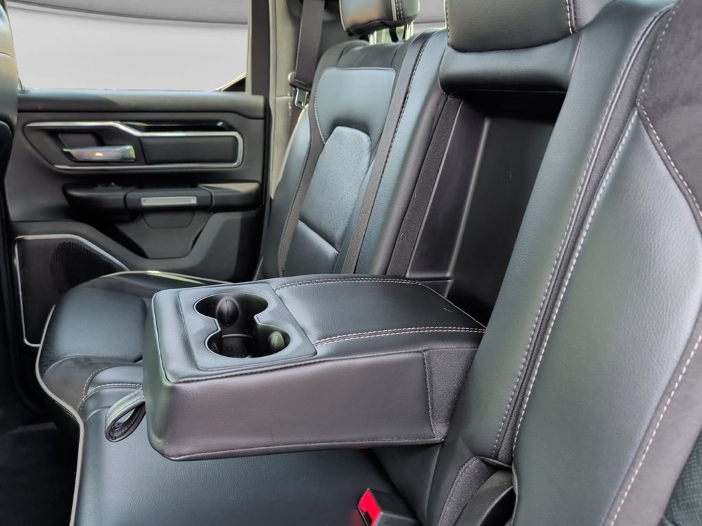 Used 2019 RAM 1500 Laramie w/ Sport Appearance Package AWD/4WD image 33