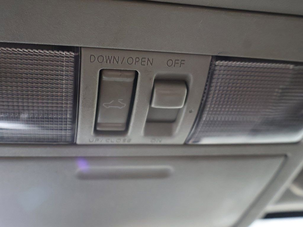 Used 2021 Nissan Frontier PRO-4X w/ Pro-4x Utility Package image 50