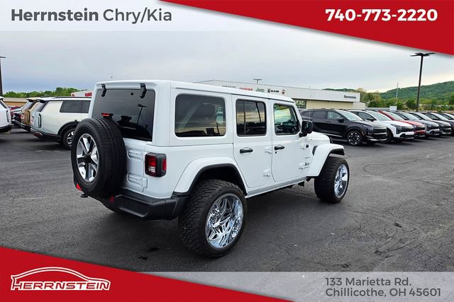 Used 2023 Jeep Wrangler Unlimited Sahara AWD/4WD image 30