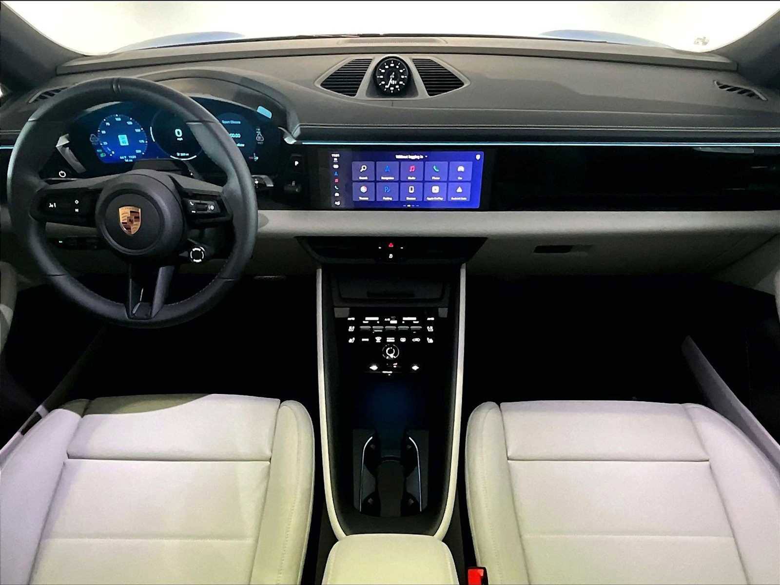 New 2026 Porsche Macan 4 Electric AWD/4WD image 14