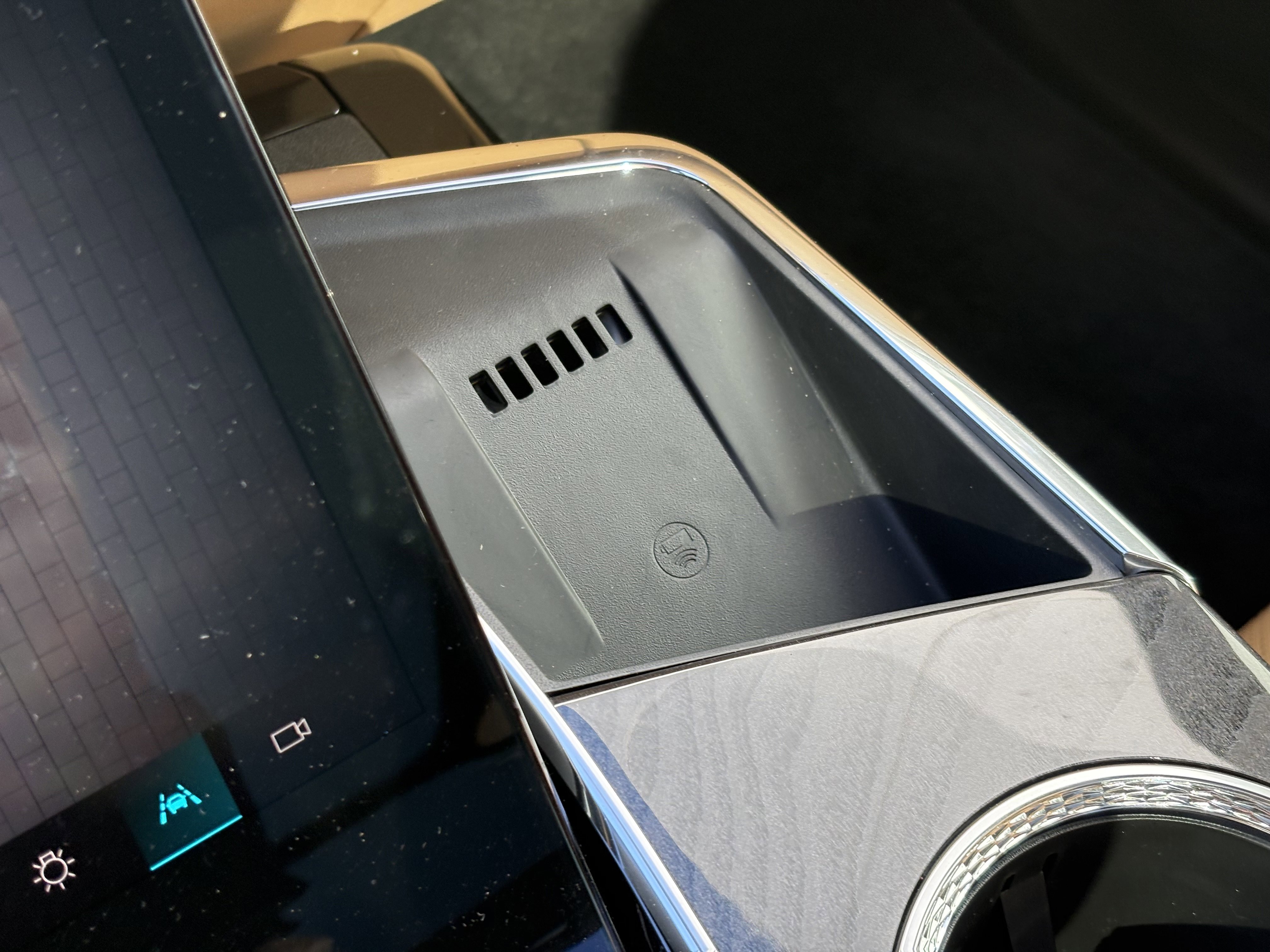 New 2026 Cadillac Escalade IQ Sport 2 w/ LPO, ONYX Package image 31