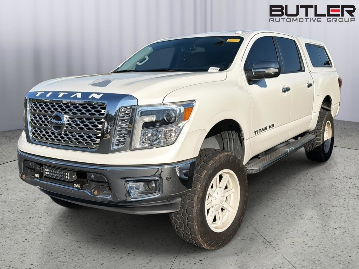 Used 2018 Nissan Titan SL AWD/4WD image 1