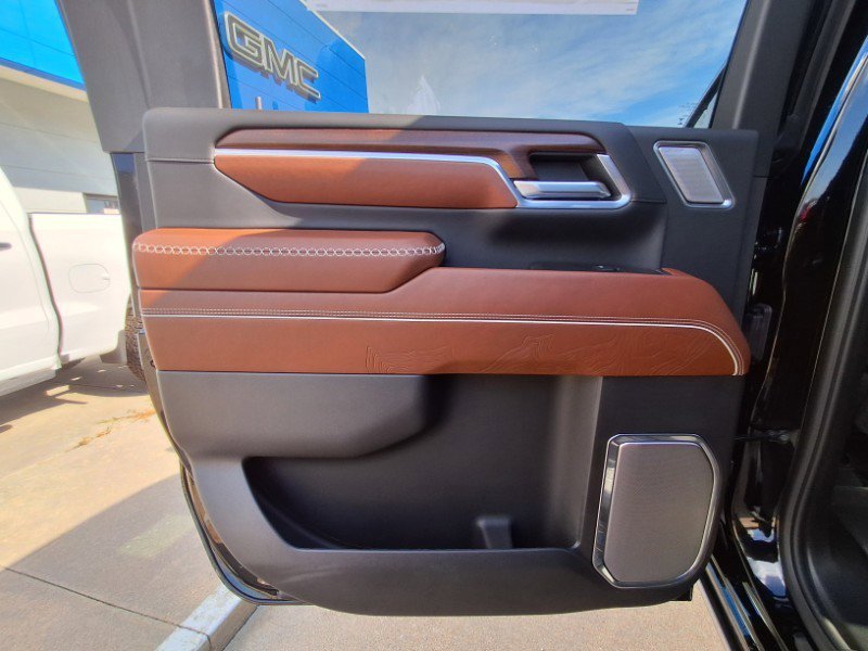 New 2025 GMC Sierra 2500 Denali Ultimate w/ LPO, GMC Protection Package image 24
