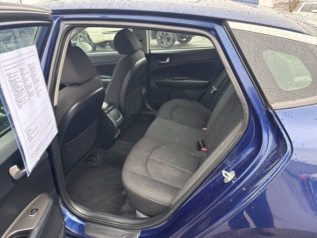 Used 2020 Kia Optima LX image 10