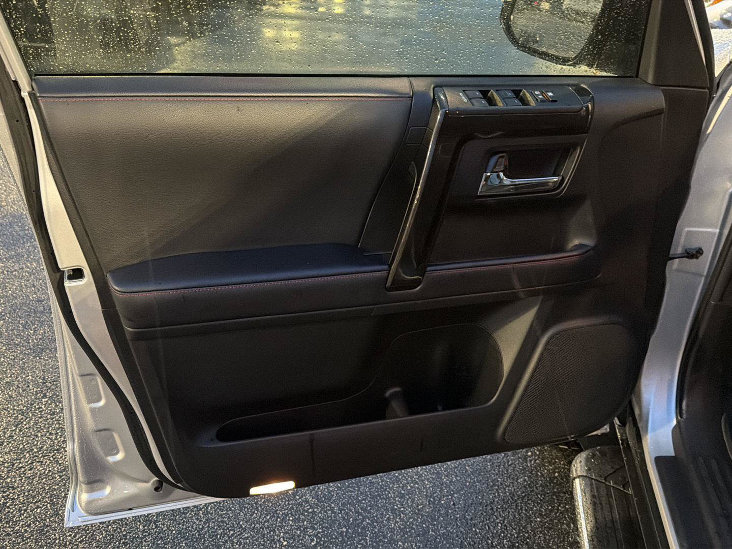 Certified 2023 Toyota 4Runner TRD Off-Road Premium w/ Moonroof Package AWD/4WD image 16