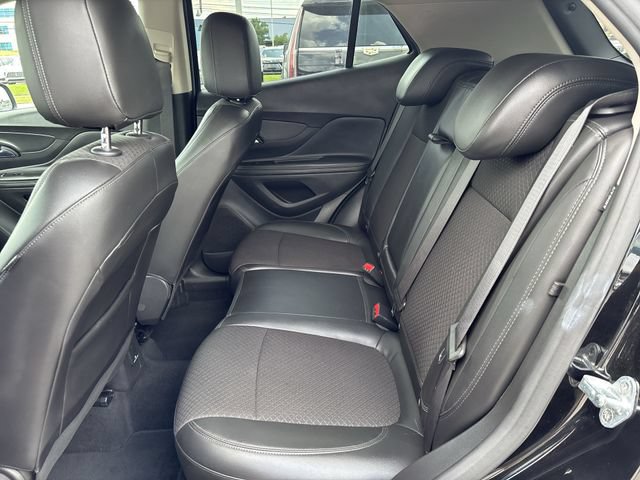 Used 2022 Buick Encore Preferred w/ Safety Package AWD/4WD image 21