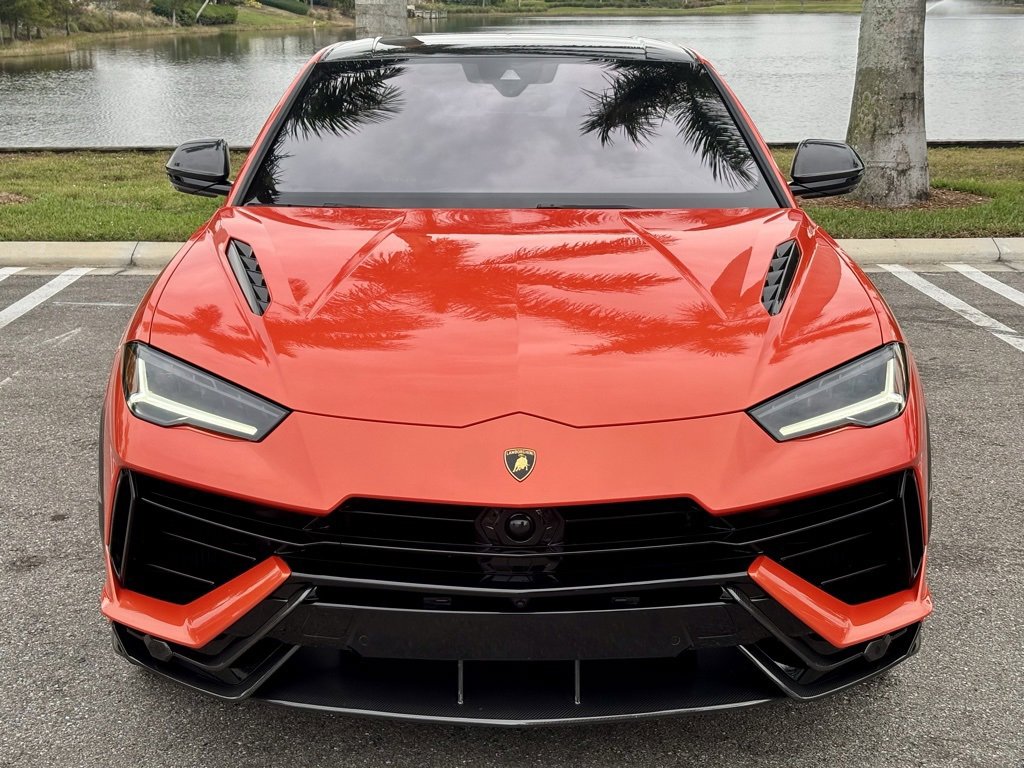 Used 2023 Lamborghini Urus Performante image 2