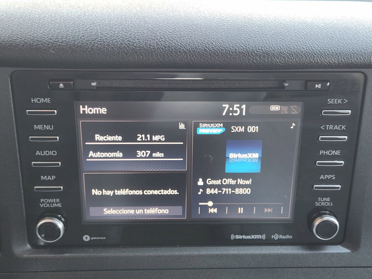 Used 2019 Toyota Sienna LE w/ LE Preferred Package FWD image 16