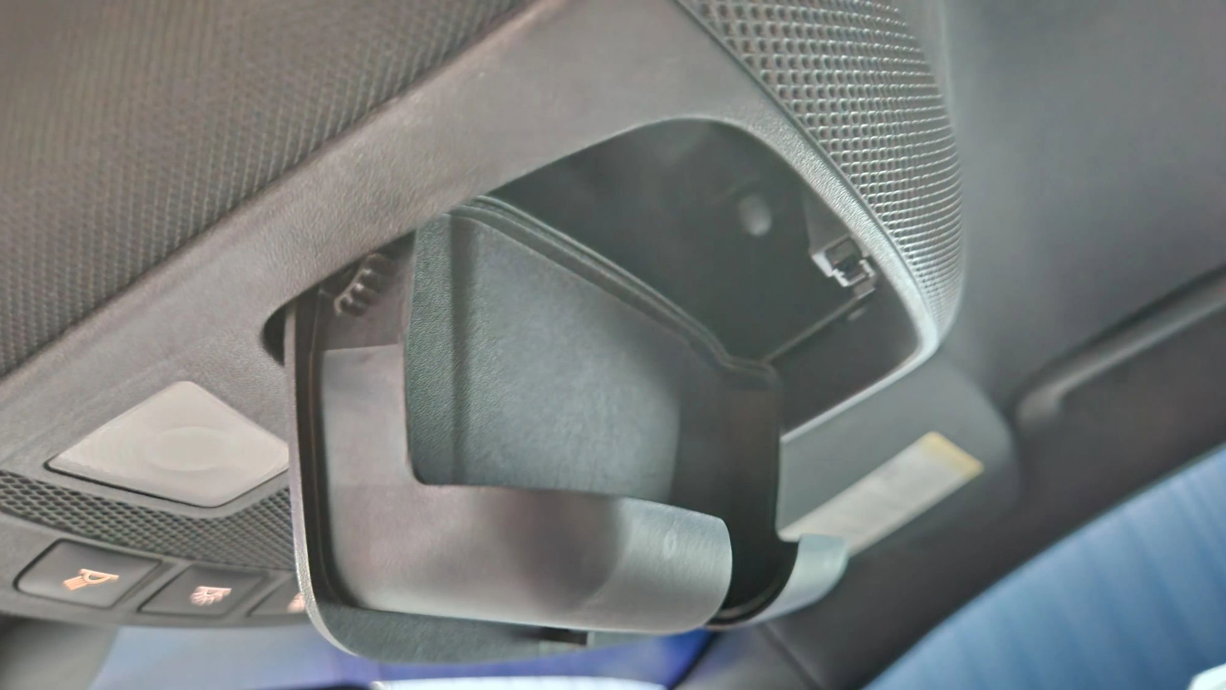 Used 2020 Lincoln MKZ image 39