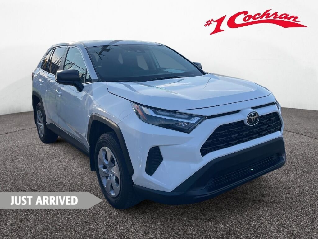 Used 2024 Toyota RAV4 LE image 1
