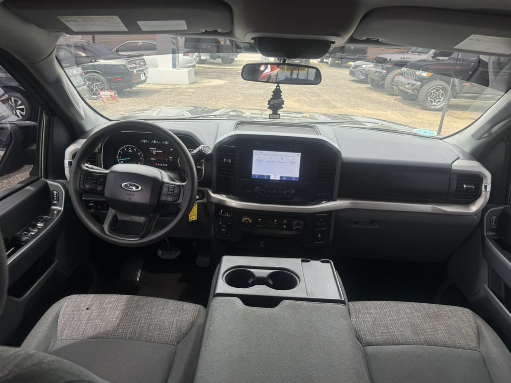 Used 2023 Ford F150 XLT AWD/4WD image 9