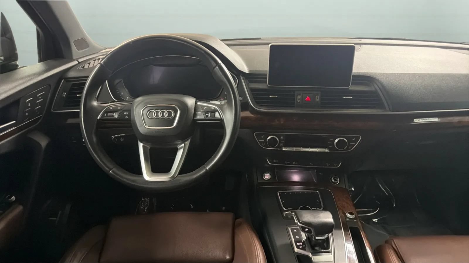 Used 2018 Audi Q5 2.0T Premium Plus w/ Premium Plus Package AWD/4WD image 10