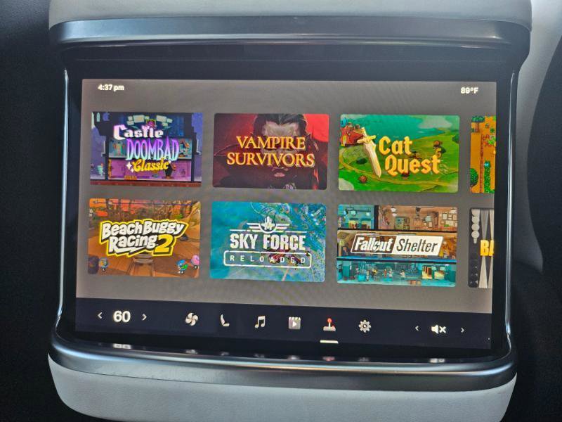 Used 2023 Tesla Model X image 68