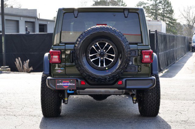 Used 2024 Jeep Wrangler Unlimited Sahara w/ Technology Group image 21