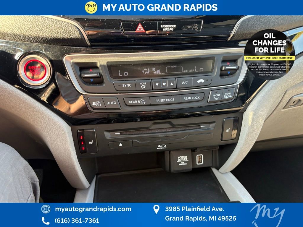Used 2020 Honda Pilot Touring image 30