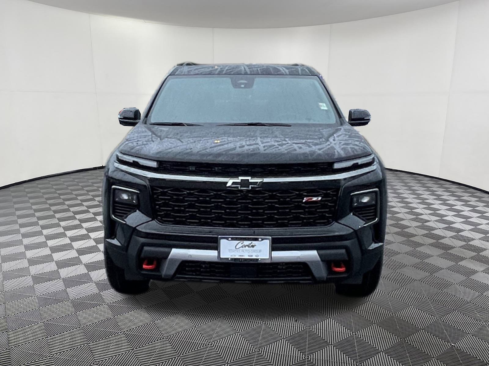 New 2026 Chevrolet Traverse Z71 w/ Enhanced Driving Package image 2