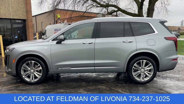 Used 2024 Cadillac XT6 Premium Luxury w/ LPO, Floor Liner Package AWD/4WD image 5