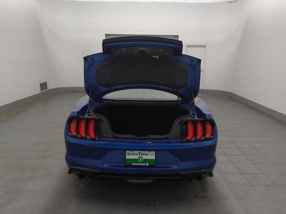 Used 2018 Ford Mustang Coupe RWD image 29