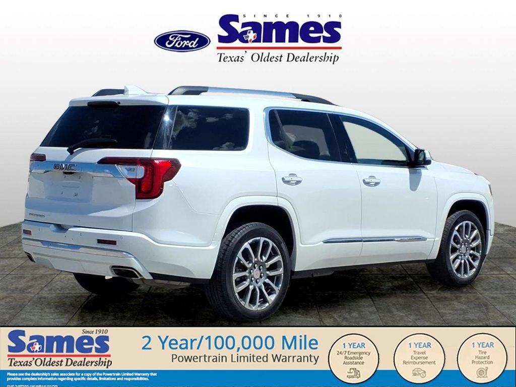 Used 2023 GMC Acadia Denali w/ Denali Ultimate Package FWD image 5