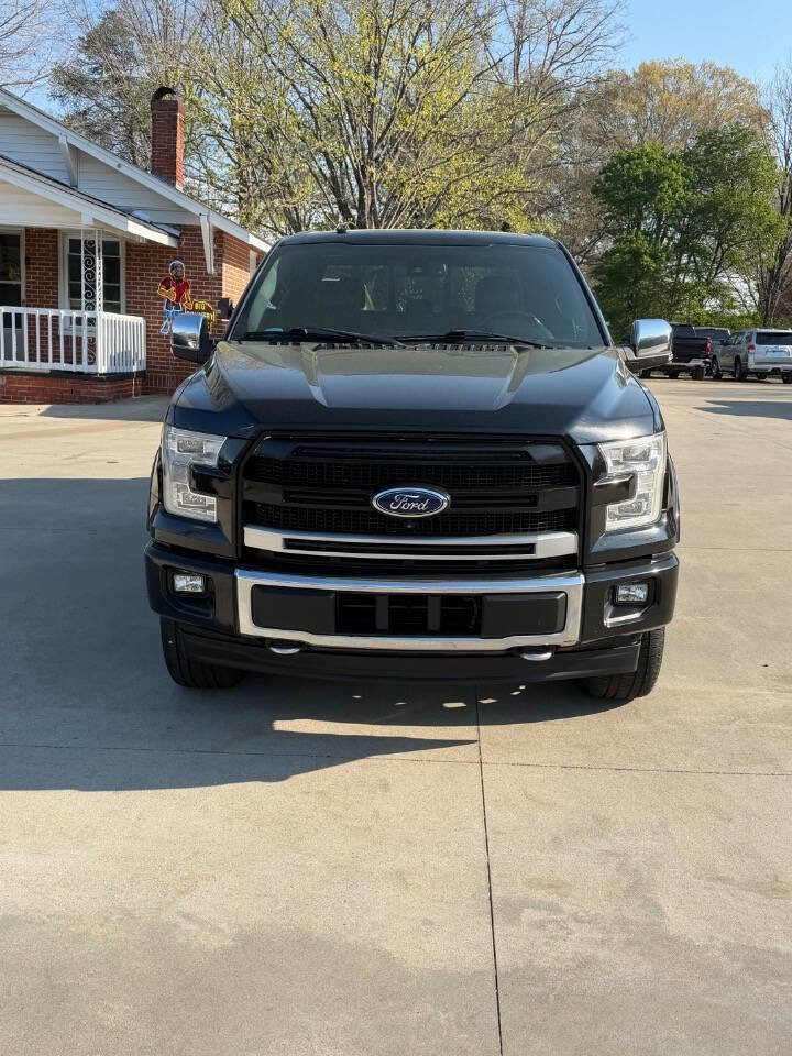 Used 2017 Ford F150 Platinum w/ Equipment Group 701A Luxury image 9