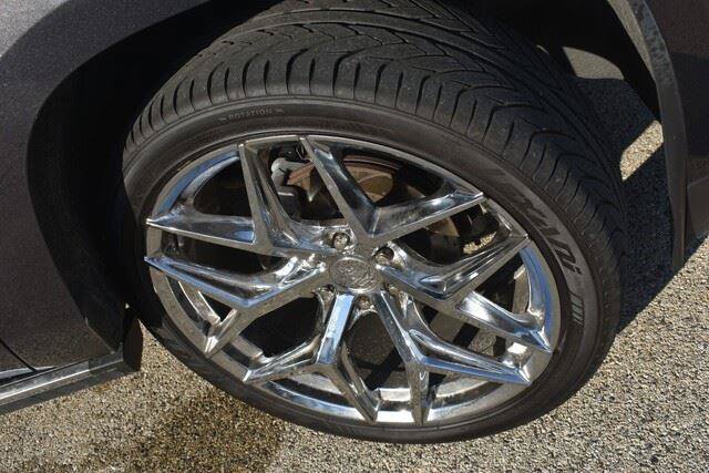 Used 2016 Cadillac Escalade Platinum AWD/4WD image 15
