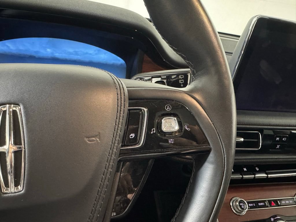 Certified 2022 Lincoln Aviator Reserve w/ Elements Package Plus AWD/4WD image 27