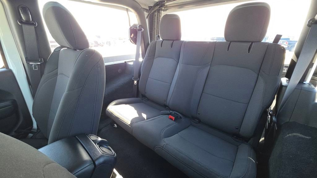 Used 2023 Jeep Wrangler Sport image 17