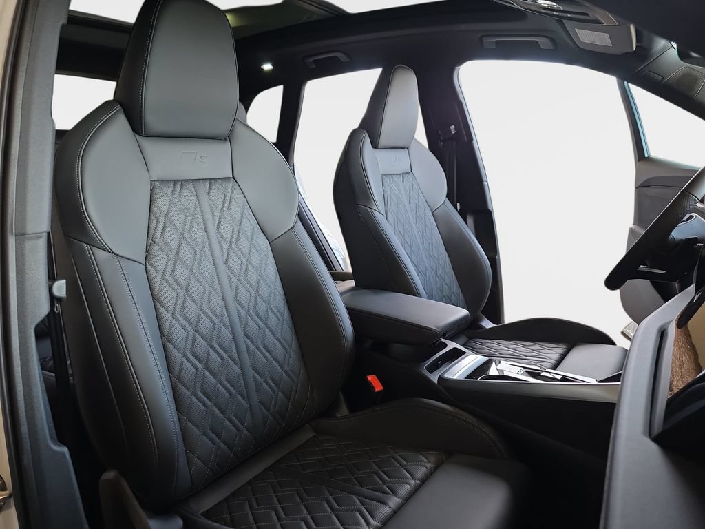 New 2026 Audi SQ5 Premium Plus AWD/4WD image 10